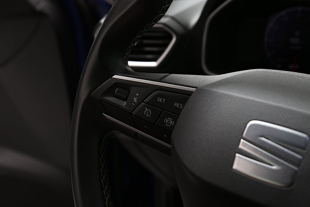 Seat Leon 1,0 TSI 110hk 5d Style Pluspaket Komfortpaket Cockpit 2021