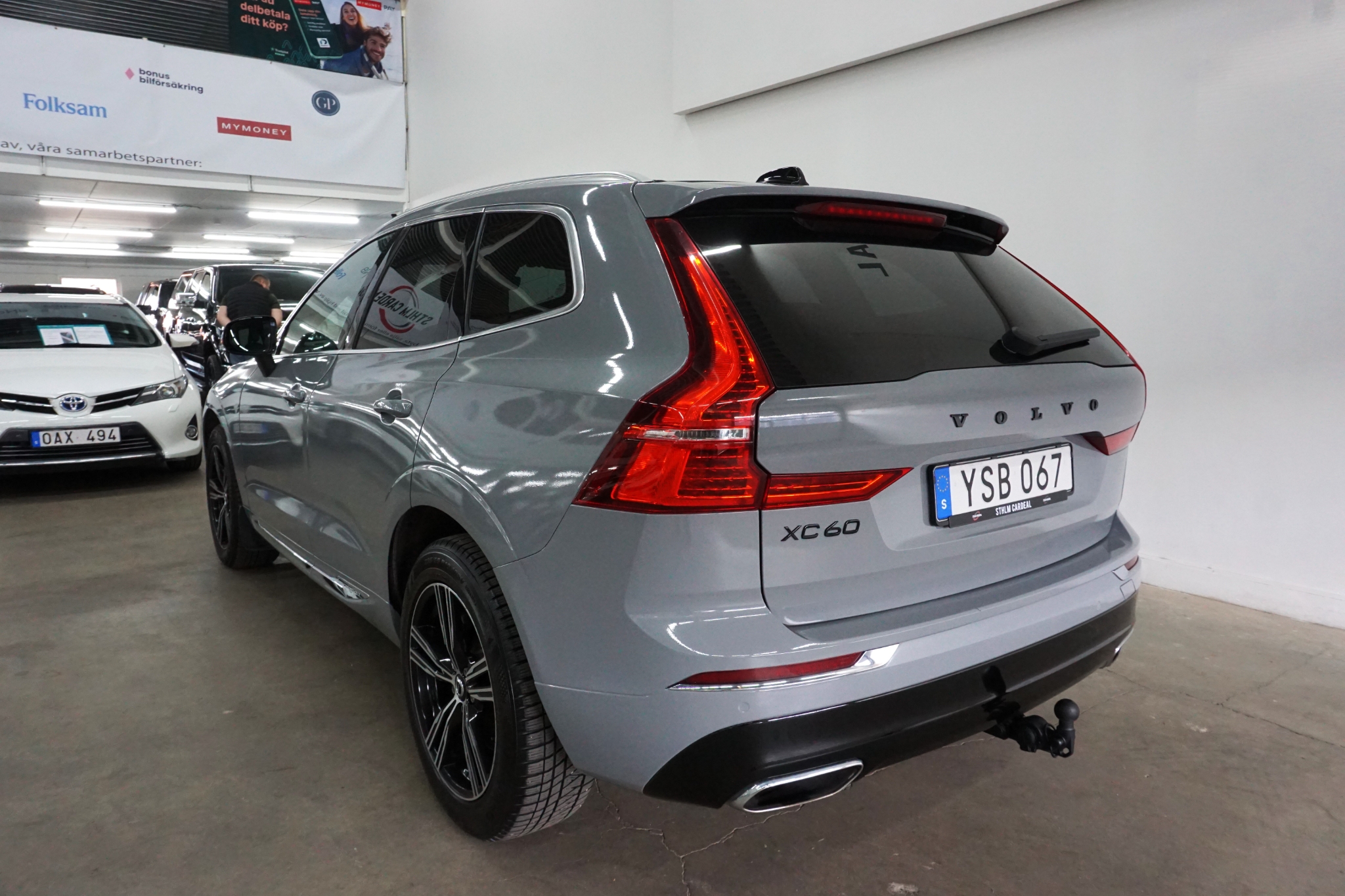Volvo XC60 2018, photo 3/57