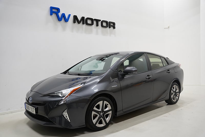 Halvkombi Toyota Prius 1 av 19