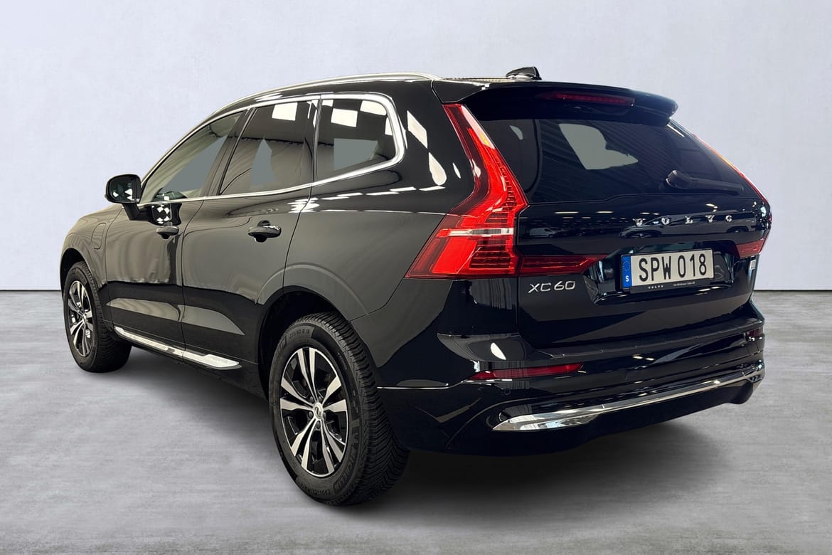 Volvo XC60 Recharge T6 Core Edition 2023, bild 4/10