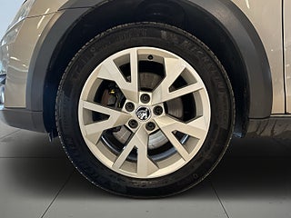Skoda Octavia Scout 2.0 TDI 4x4 Premium Drag CANTON Kamera Mvärm Navi S&V