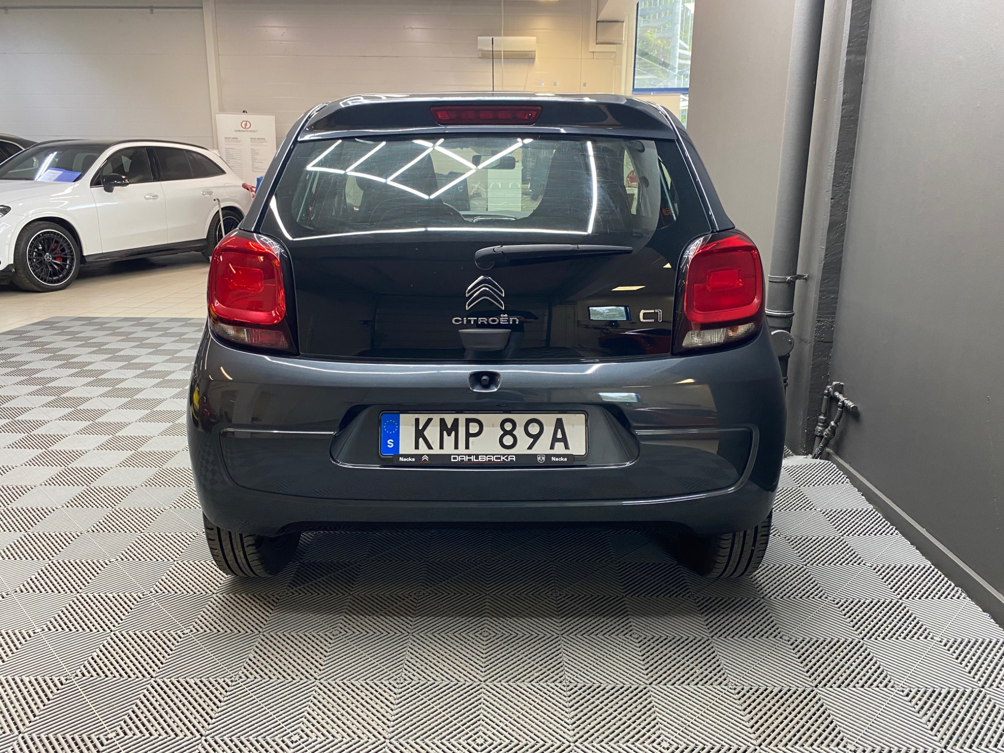 Citroen C1 5-dörrar 1.0 VTi / Fullservad 2020, bild 4/10