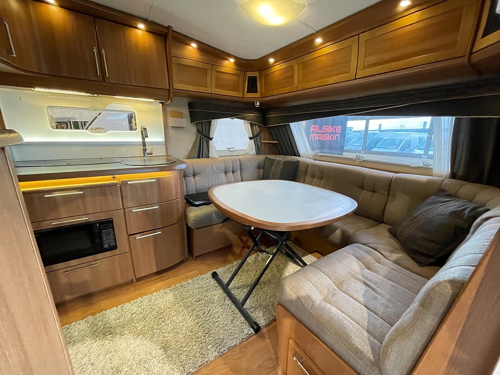 Kabe Ametist 560 GLE KS /Solcell/AC/ALDE/Markis/Långbädd - Kabe