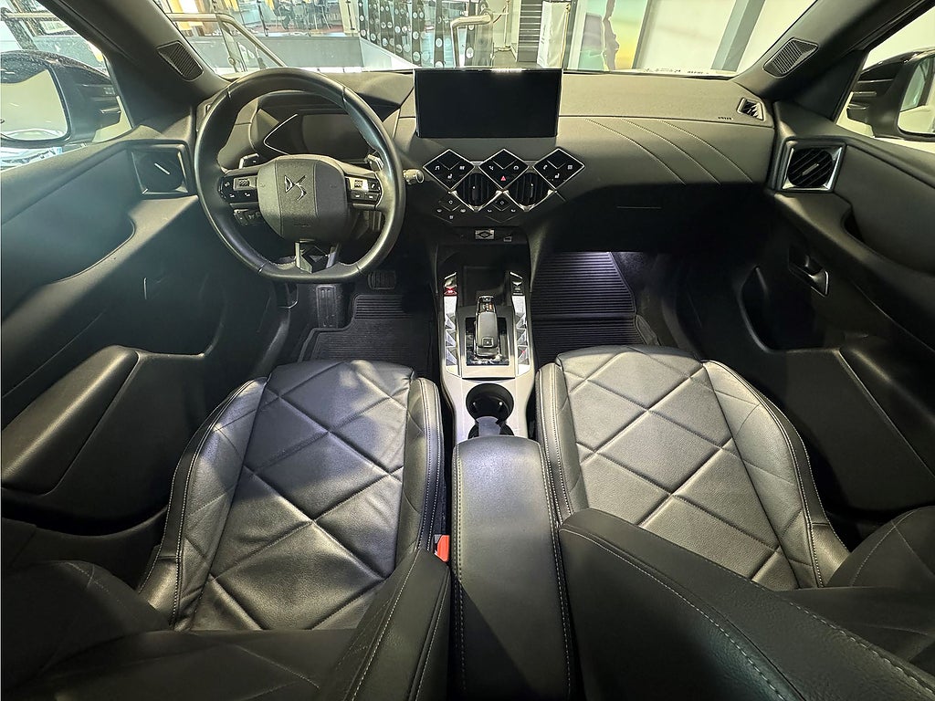 Bild på DS 3 Crossback Exclusive 1.2 PT 155hk Aut - SKINN