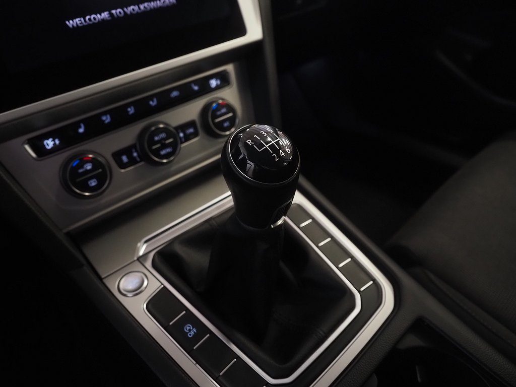Volkswagen Passat SC 1.4 TSI 150hk |Cockpit|Navi|Värmare| 2018