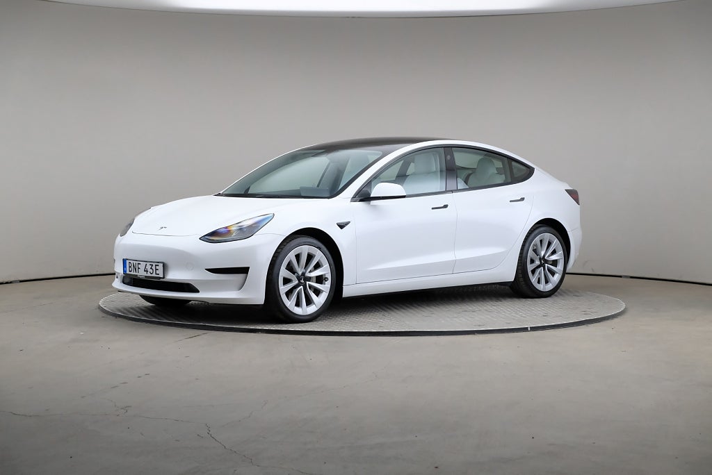 Tesla Model 3 Standard Range 283hk Läder Drag