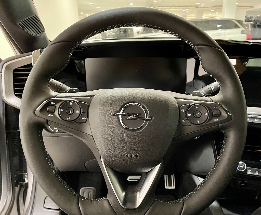 Bild på Opel Mokka UTLIMATE 130 AUT finns för snabb leverans