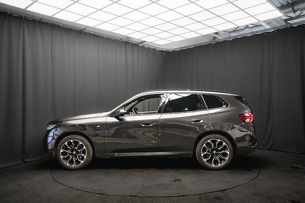 BMW X3 30e xDrive M SPORT PRO PANO DRAG HK 360 HUD ELSTOL MOMS