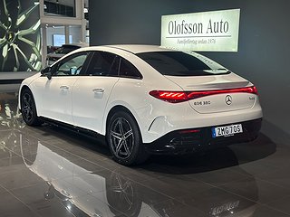 Sedan Mercedes-Benz EQE 3 av 16