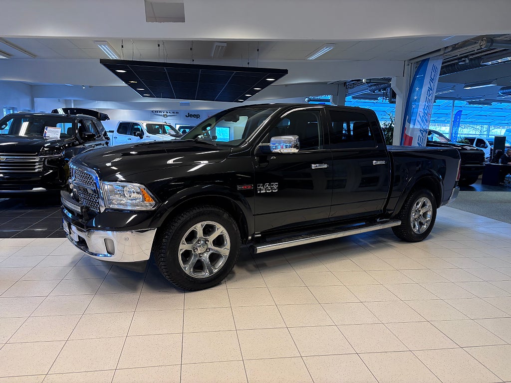RAM 1500 Laramie Crew Cab 3.0 V6 EcoDiesel 6-sitsig