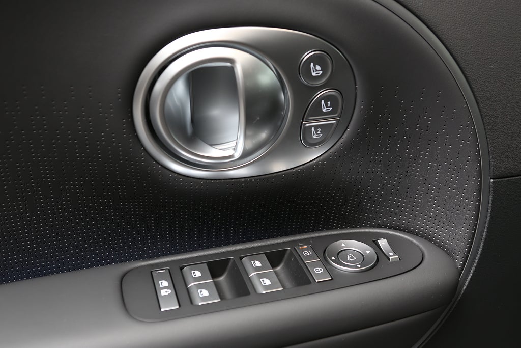 Hyundai IONIQ 9  Calligraphy Line AWD  - Business Lease 2026