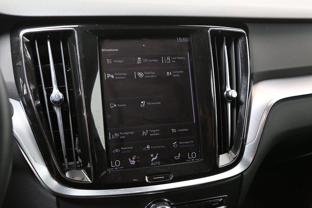 Volvo V60 B4 Diesel 197hk Momentum Aut Navi Kamera VOC Leasbar 2022