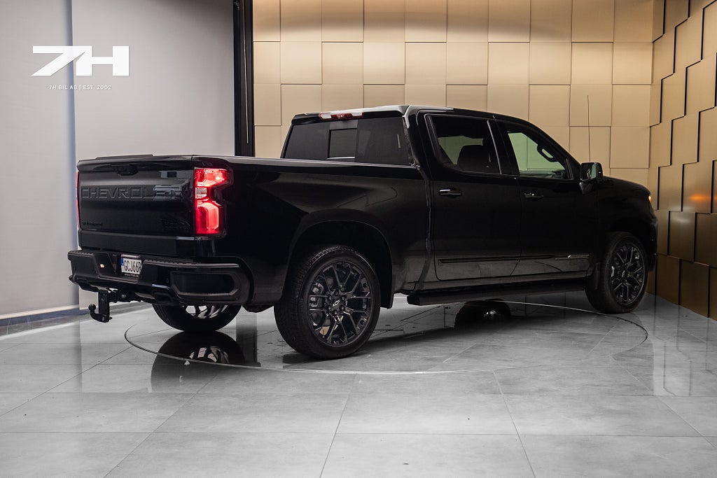 Chevrolet Silverado 1500 High Country Midnight / 360° / Taklucka / BOSE®