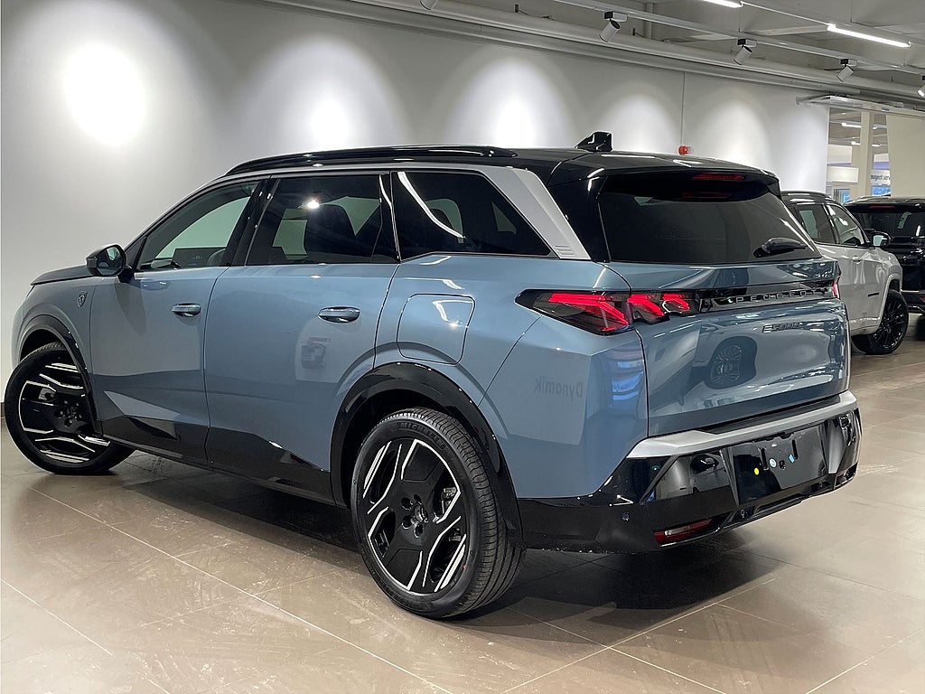 Bild på Peugeot E-5008 Long Range GT 230hk