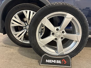 Volkswagen Passat Alltrack 2.0 TDI BMT 4M Drag Värmare Kamera Psens Fullservad S&V