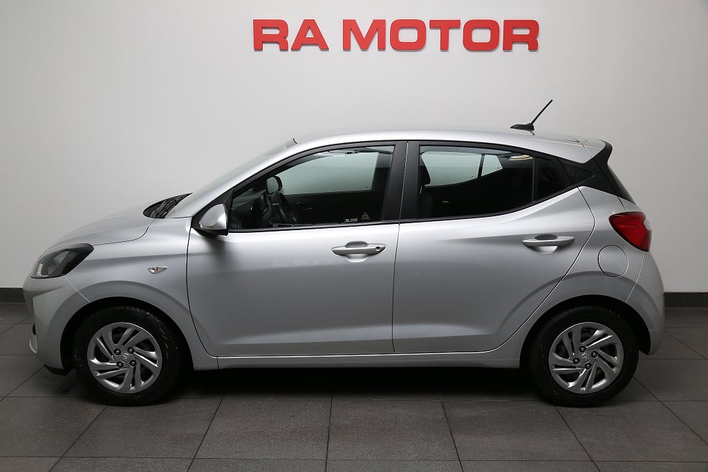 Hyundai i10 1,0 blue Essential CarPlay Leasbar Nybilsgaranti 2023