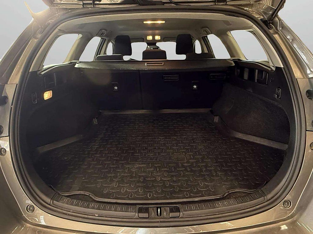 Toyota Auris Touring Sports Hybrid e-CVT Active  - miniatyr 16