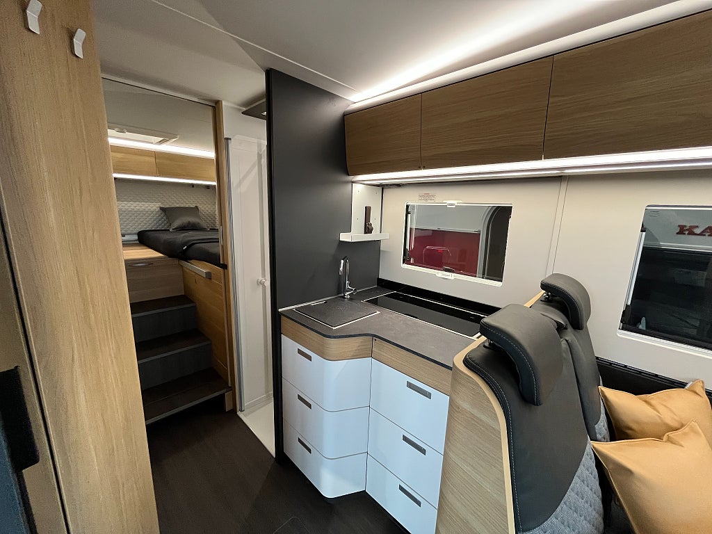 Adria Coral Plus 670 SL /ALDE/Automat 9vxl/Solcell/Dubbla bo - Adria