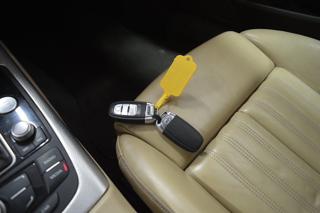 Audi A6 2013 - miniatyr 14