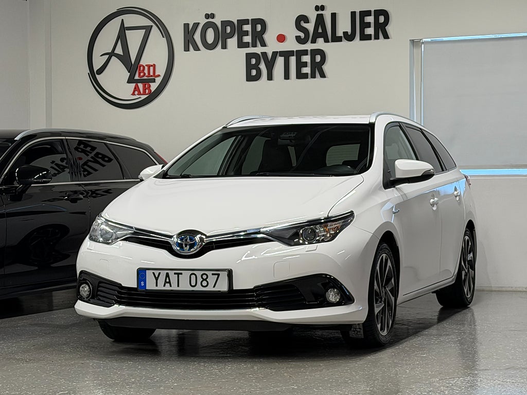 Toyota Auris Touring Sports Hybrid e-CVT Active Plus GPS KAMERA