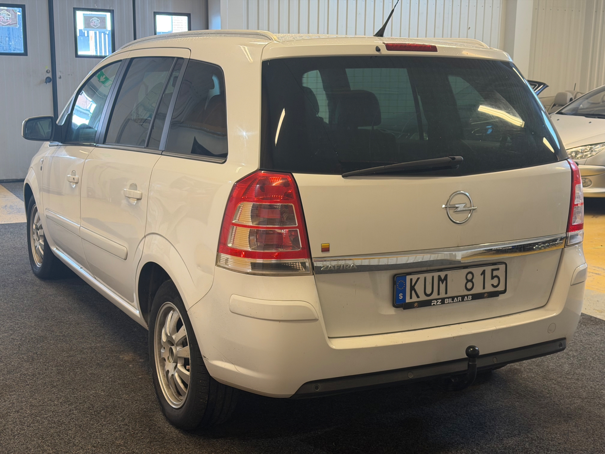 Opel Zafira 1.6 CNG ecoFLEX Turbo Euro 4 2010, bild 4/39