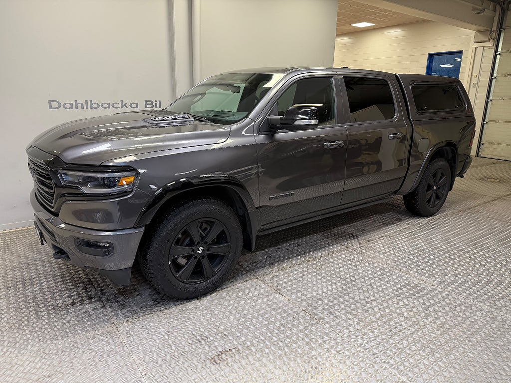 RAM 1500 Crew Cab / Limited Night / Släde