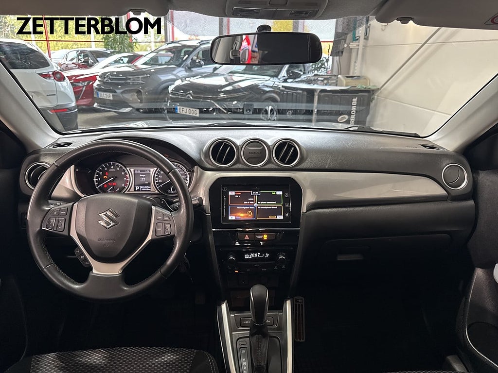 SUV Suzuki Vitara 10 av 15