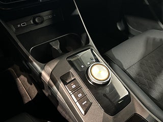 MG 3 Hybrid+ Luxury Carplay 360° GPS Pvärm S/V-hjul MOMS – bild 20