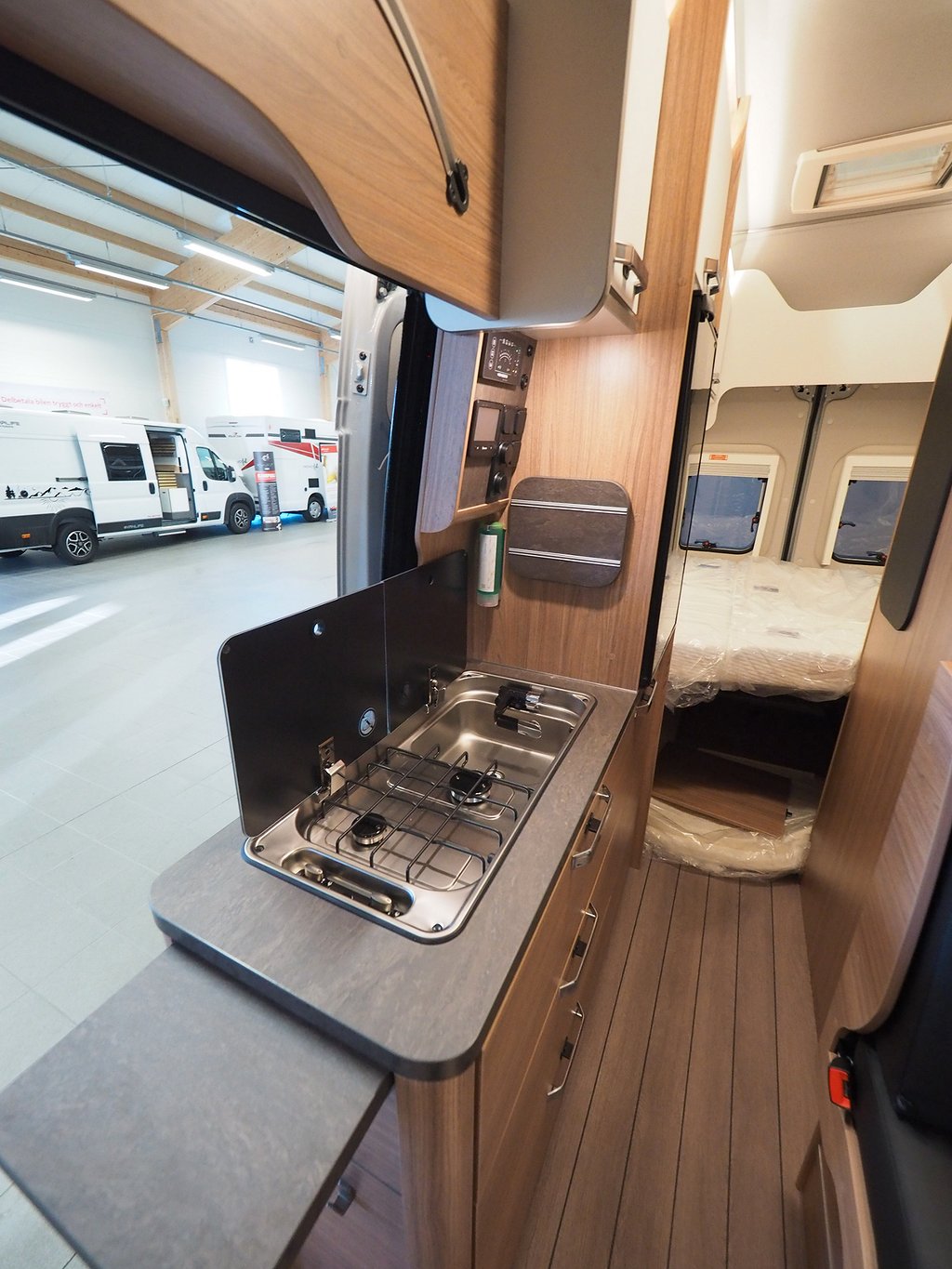 Weinsberg CaraBus 600 MQH Edition Fire 2025