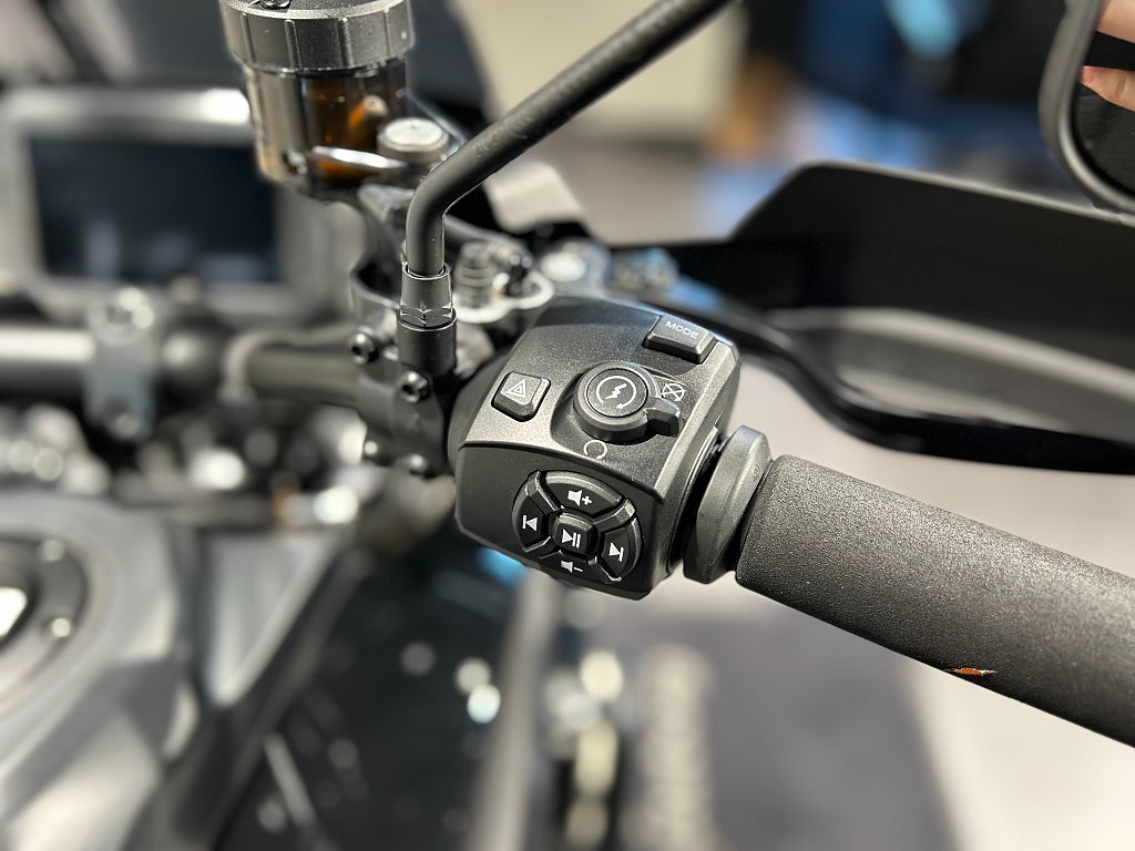 Harley-Davidson HD Pan America 1250 Special / 3,45% Ränta! / Slip-on/Adap. höjd