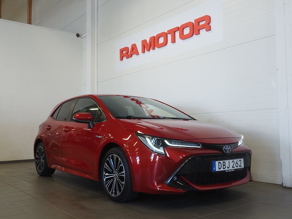 Toyota Corolla 2.0 Hybrid e-CVT 184hk Style | Backkamera | 2019