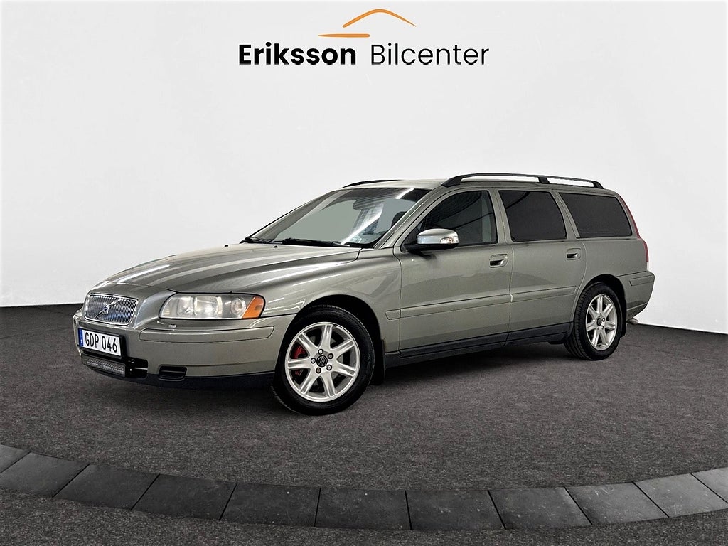 Volvo V70 2.4 Kinetic Manuell 170hk Dragkrok/CarPlay/0%Ränta