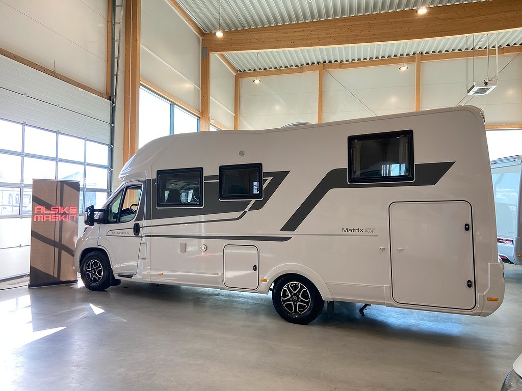 Adria Matrix Plus 670 SL / ALDE / Taksäng / 5 bältad / Auto - Adria