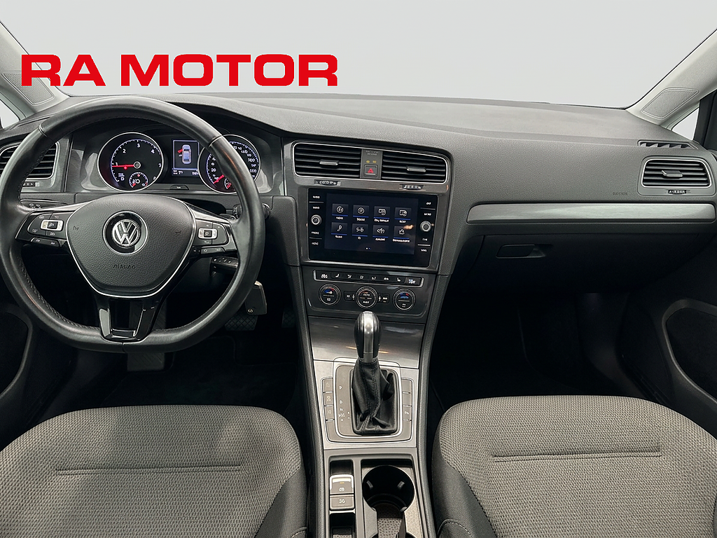 Volkswagen Golf SC 1.6 TDI 116hk | D-värm | Backkamera | Adaptiv-Fart 2019