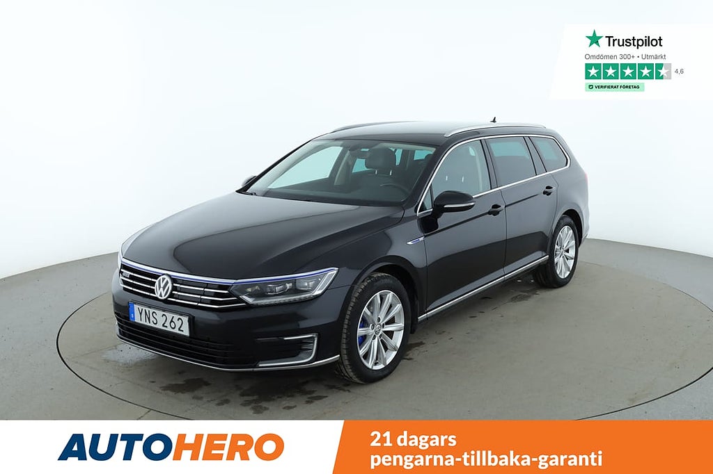 Volkswagen Passat Variant GTE / Dragkrok, CarPlay