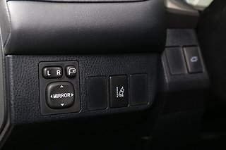 SUV Toyota RAV4 18 av 23