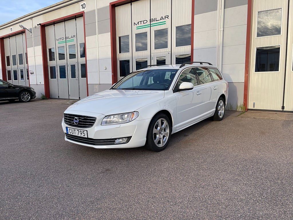 Volvo V70 D4 AWD Momentum Dragkrok Nyservad Motor värmare