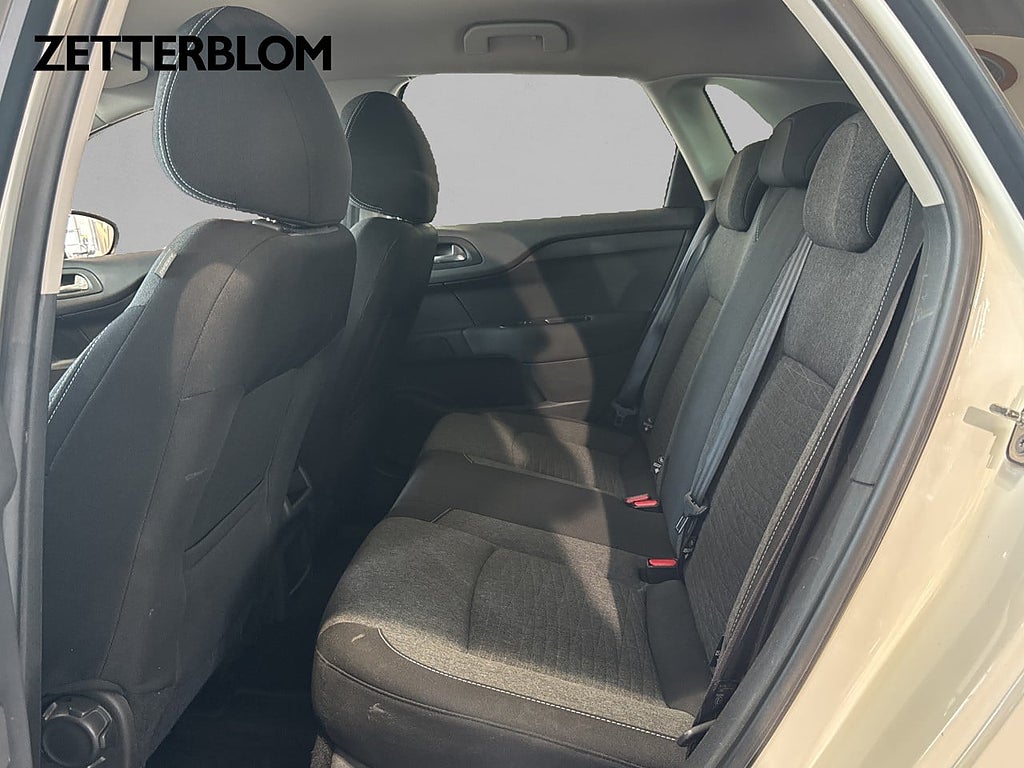 Kombi Citroën C4 9 av 16