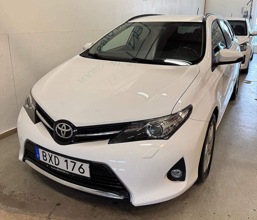Toyota Auris Touring Sports 2.0 D-4D Edition 50 Euro 5 