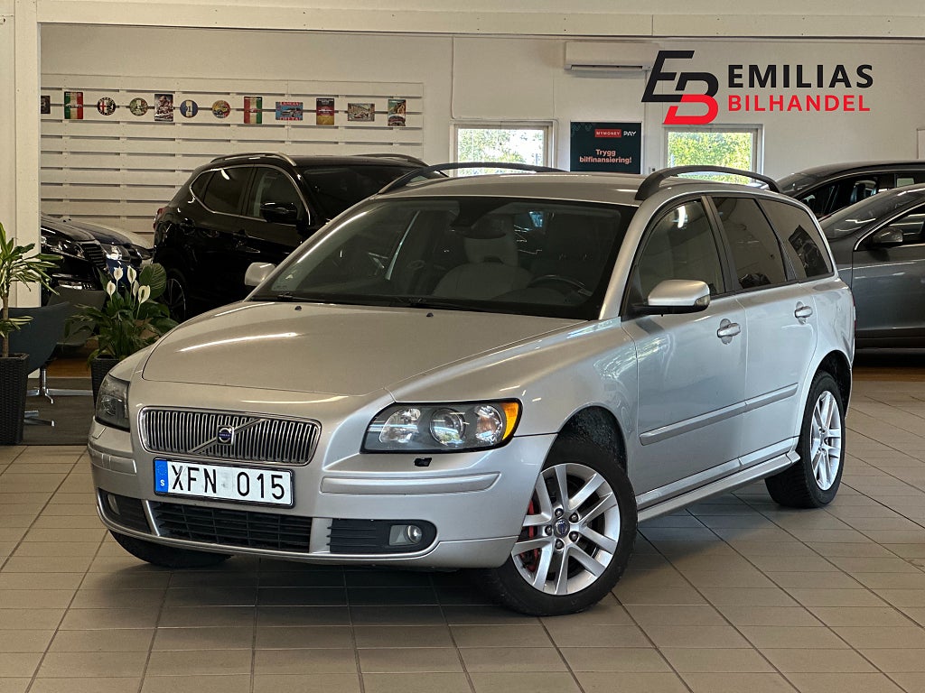 Volvo V50 T5 AWD Summum Drag Skinn NYBES 220hk
