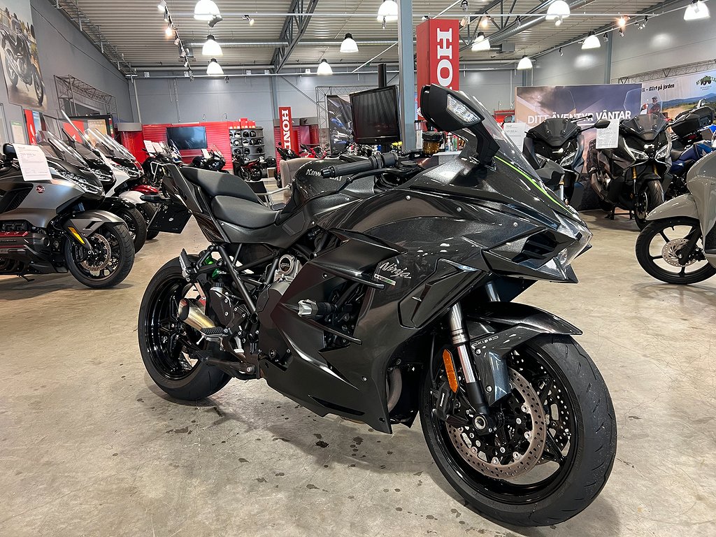 Kawasaki Ninja H2 SX Kompressor #Endast 1680mil# 