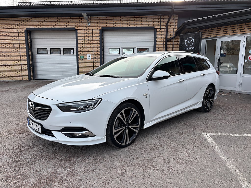 Opel Insignia Business ST 2.0 CDTI 4x4 AT8 (210hk) OPC-Line