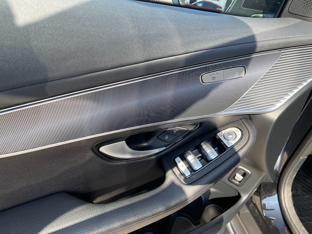 Mercedes-Benz EQC 400 4MATIC 408 hk