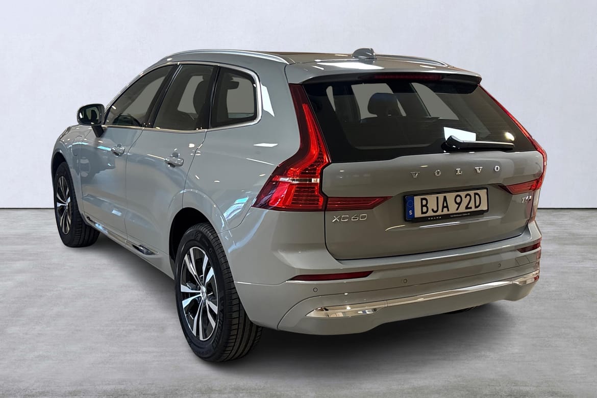 Volvo XC60 T6 Core Edition 2025, kuva 4/10