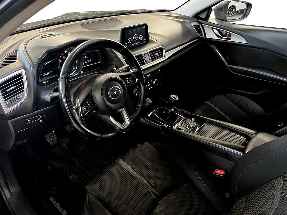 Bild på Mazda 3 Sport 2.2 SKYACTIV-D 150hk B-KAMERA RATTVÄRME NAVI
