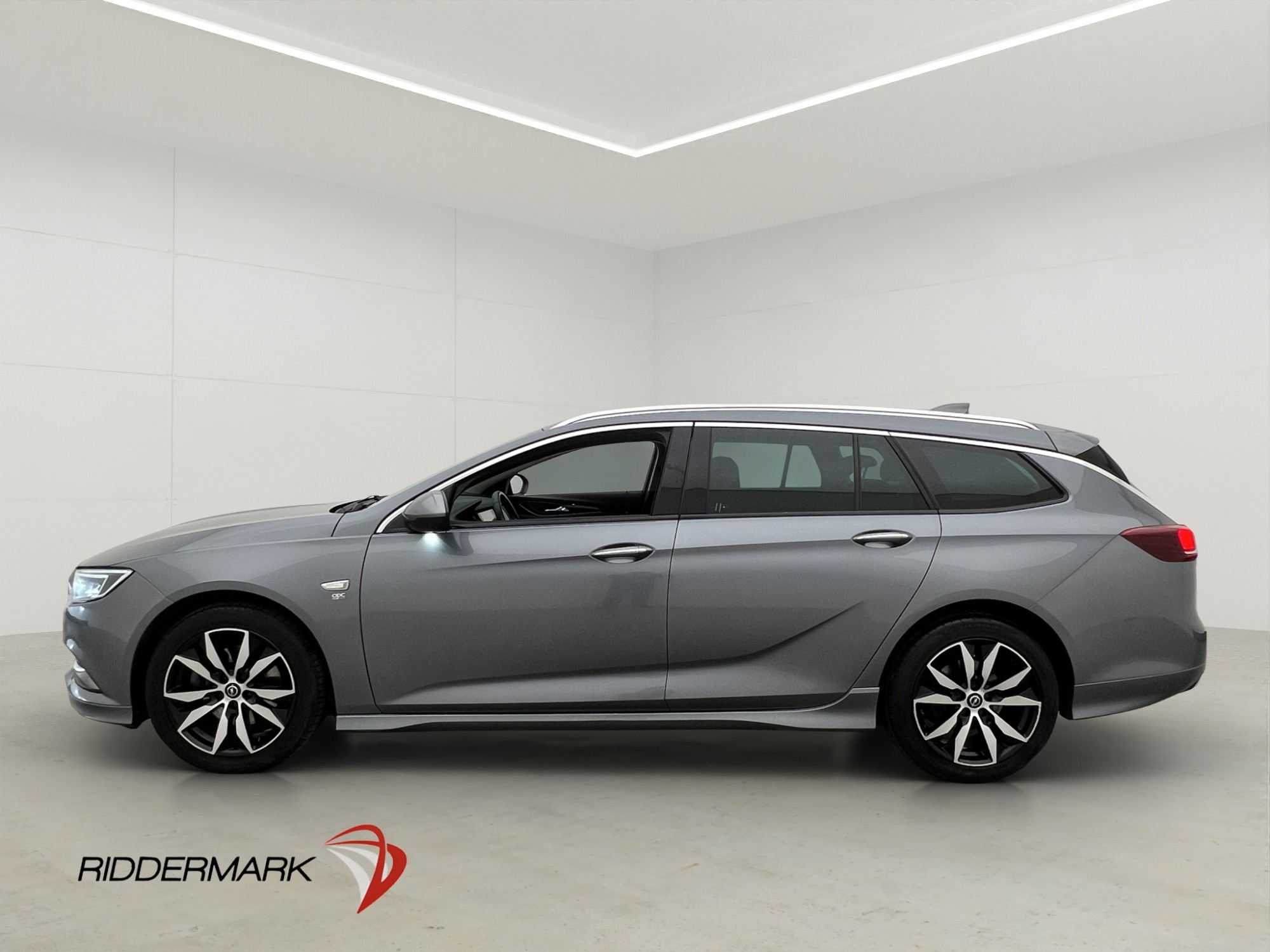 Opel Insignia ST 2.0 CDTI OPC-Line 2018, kuva 4/54