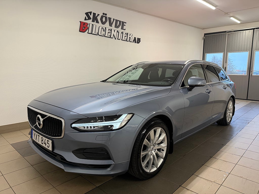 Volvo V90 2018 - miniatyr 2
