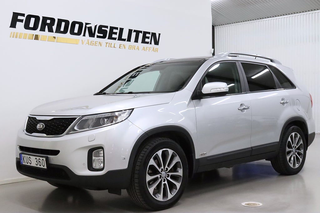 Kia Sorento 2.2 CRDi 4WD 7 Sits M&K Värmare Pano Skinn Drag 197hk