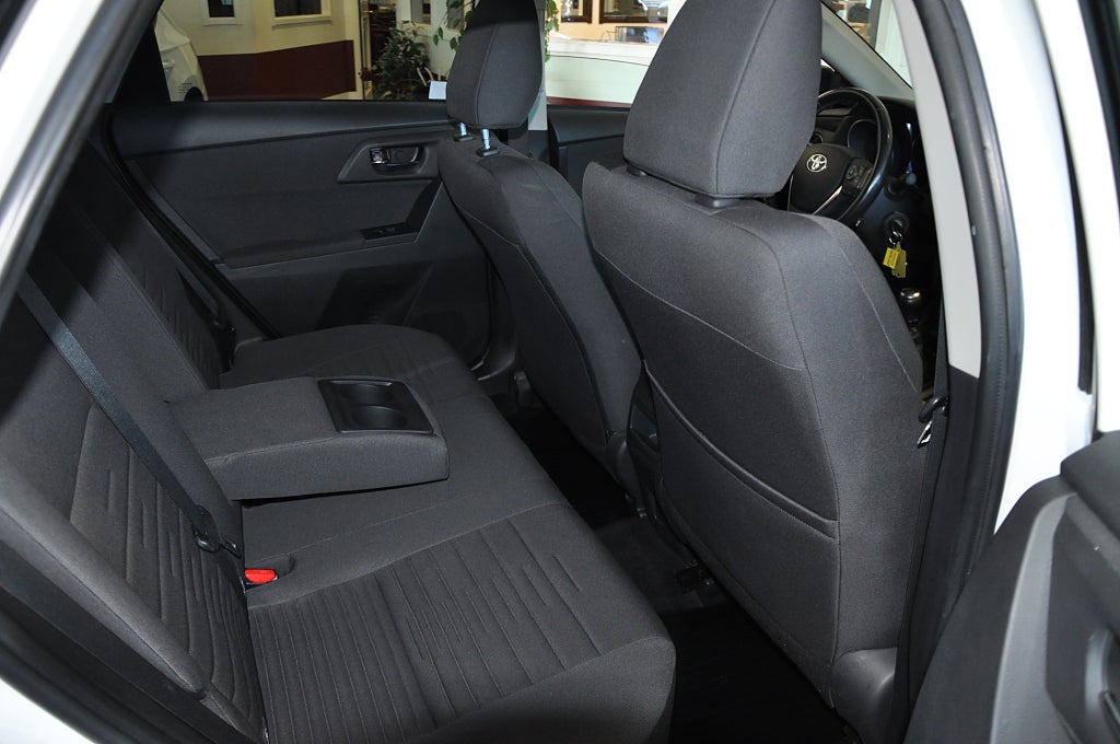 Toyota Auris 2015 - miniatyr 10