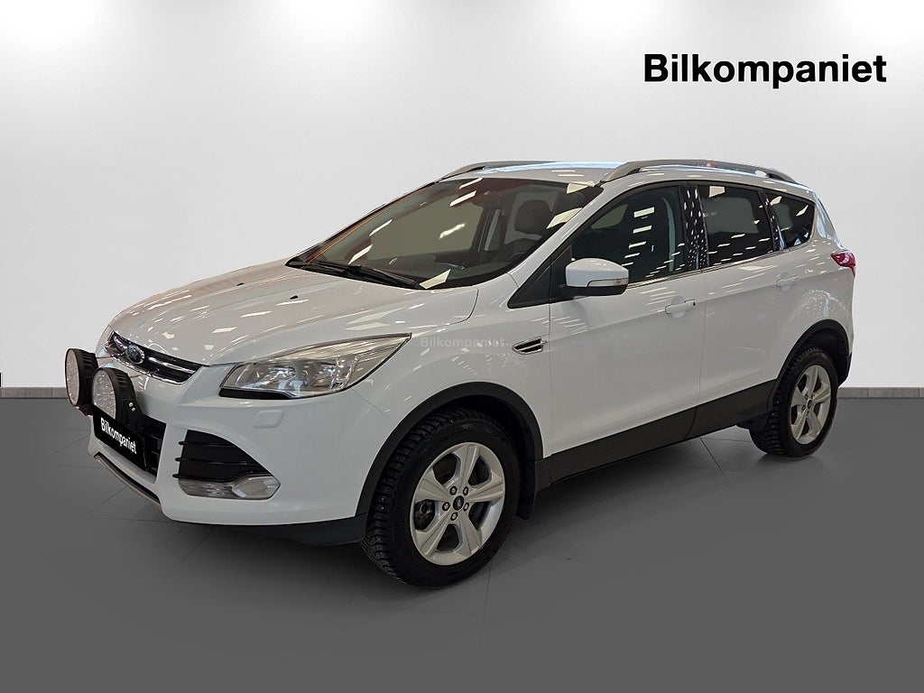 Ford Kuga 2.0 TDCi AWD Titanium (Vinterhjul, Dragkrok)